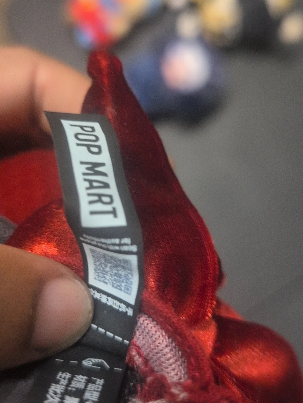 POP MART charming red